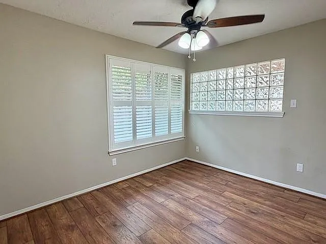 3602 Chapel Square Dr — Photo 10