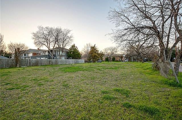 1st image of 4932 Reiger Ave
