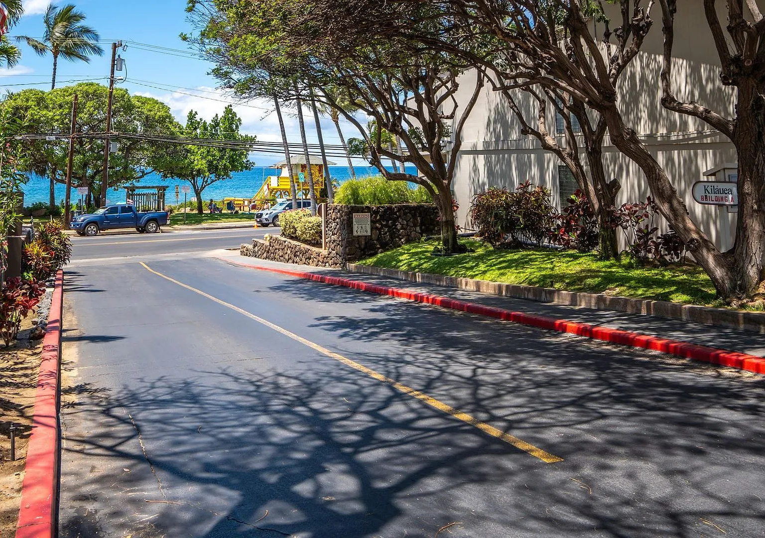 Ocean View 2/2 Fully Furnished + Newly Renovated Condo! — Photo 2