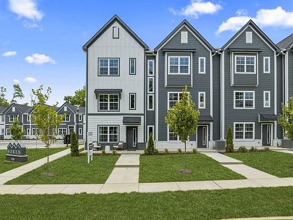 2nd image of 740 N Dupont Ave Lot 8