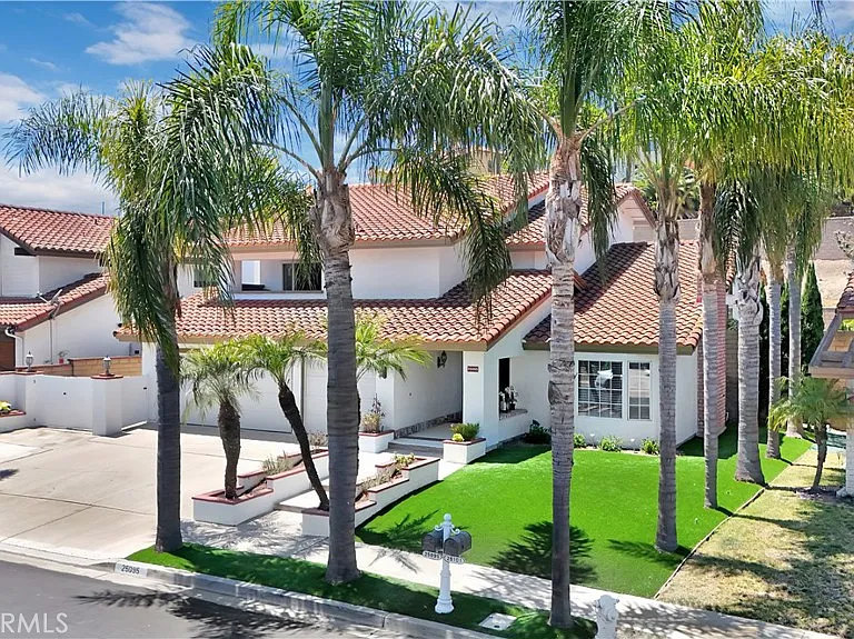 25095 Perch Dr — Photo 35