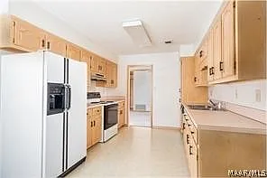 611 Sheila Blvd — Photo 8