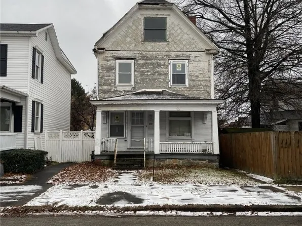 409 Weldon St, Latrobe, PA 15650