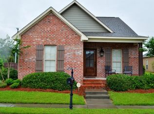 9 Caitlynn Cir, Hattiesburg, MS 39402