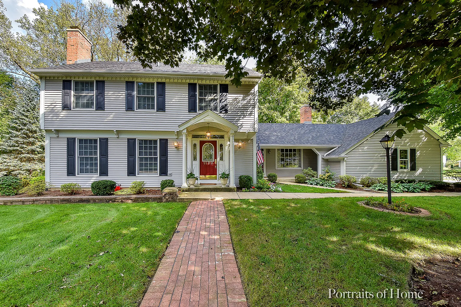 1120 Essex Ct photo 1