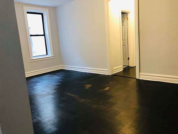5th image of 2157 Ocean Ave APT 5D