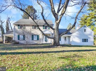 2016 Crescent Rd, York, PA 17403