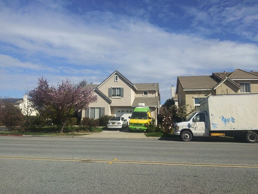 1st image of 355 Mantelli Dr