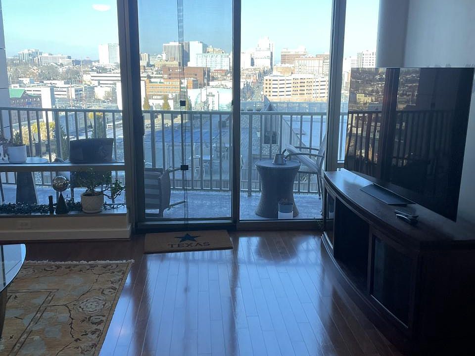 2nd image of 105 Christina Landing Dr APT 1002