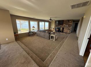 30830 Roan Ct, Tehachapi, CA 93561