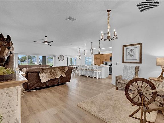 5th image of 1393 KENNETH STREET