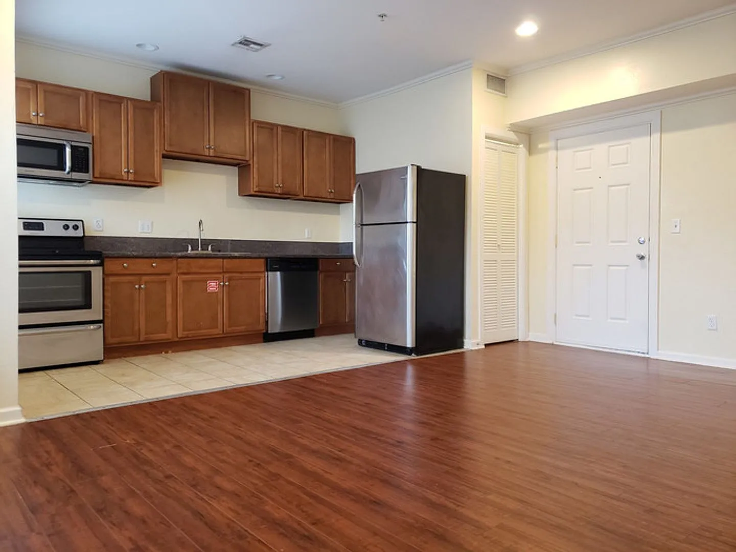 910 NW 13th St. — Photo 4