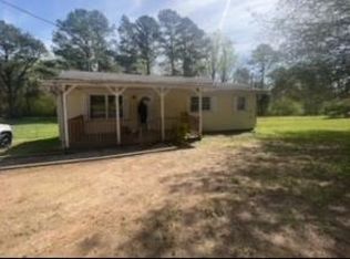 1645 Peavine Rd, Rock Spring, GA 30739