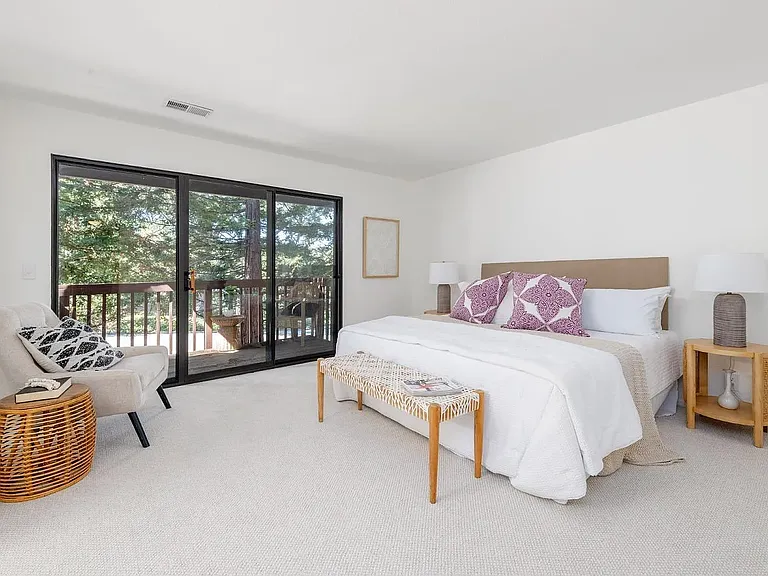 968 Arlene Way — Photo 22