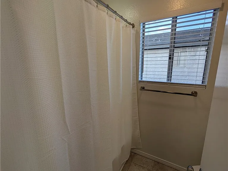 845 W Olive Ave #B — Photo 34