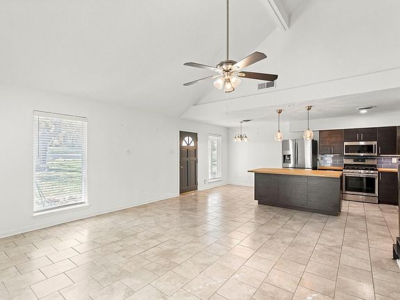 5th image of 7356 Walling Ln