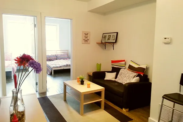 Rented by Evergreen Apartments BK | media 22