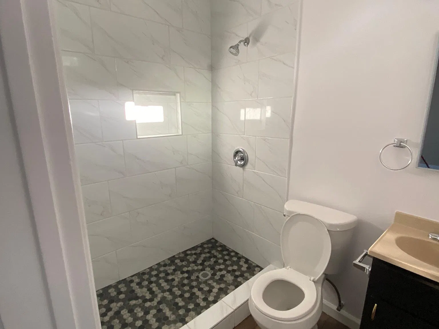 15129 Clark Ave — Photo 2
