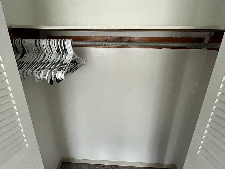 17745 Lakeshore Blvd #8 — Photo 8