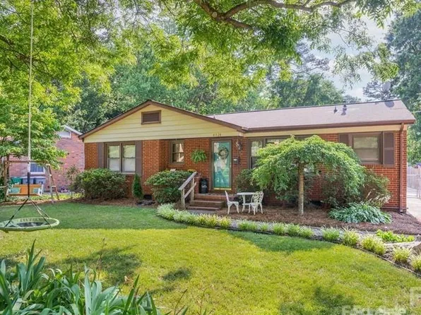 4824 Harcourt Ln, Charlotte, NC 28212