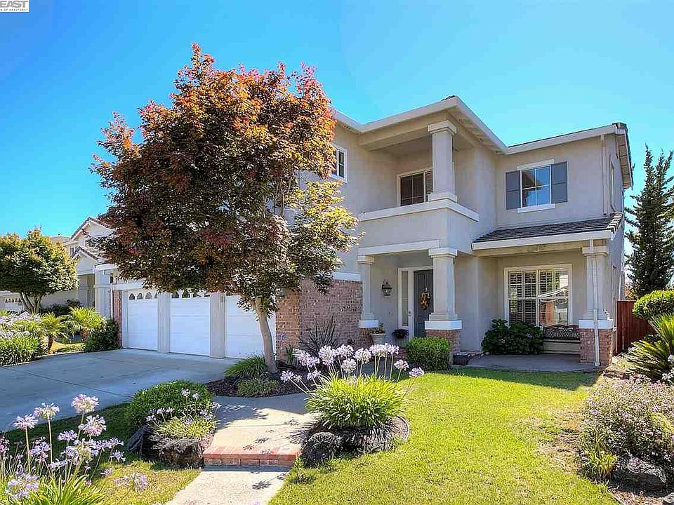 1st image of 25179 Century Oaks Cir