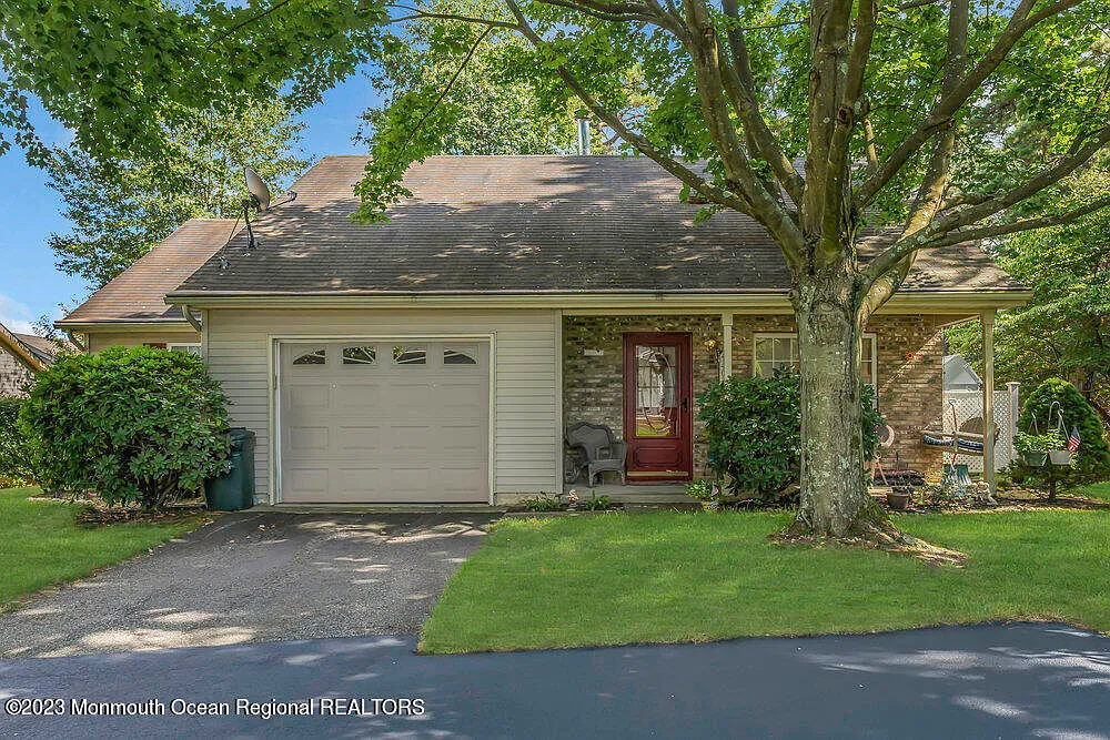403 Lily Court #1 photo 1