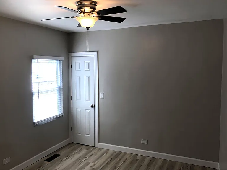 3102 Scoville Ave — Photo 10