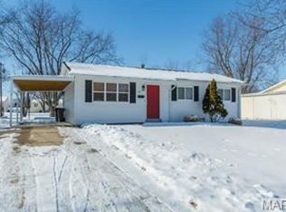 409 Kent Dr, Wentzville, MO 63385