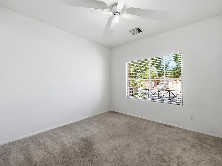 8407 W Myrtle Ave — Photo 20