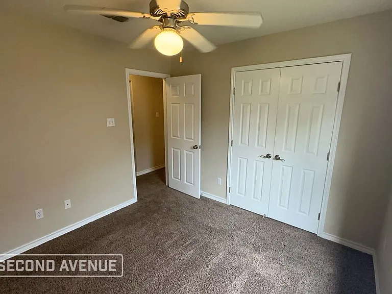 1011 Forest Oak — Photo 12