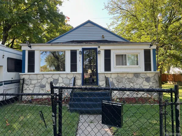618 E Pulaski Ave, Flint, MI 48505