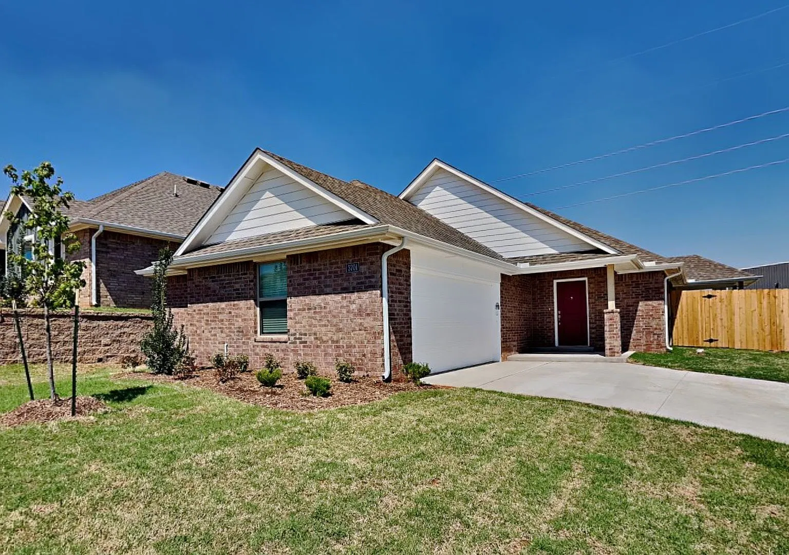 Very nice 2 bed 2 bath home in Edmond schools. — Photo 1