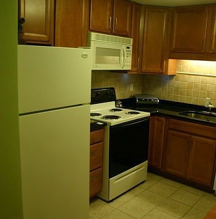 2yr old kitchen