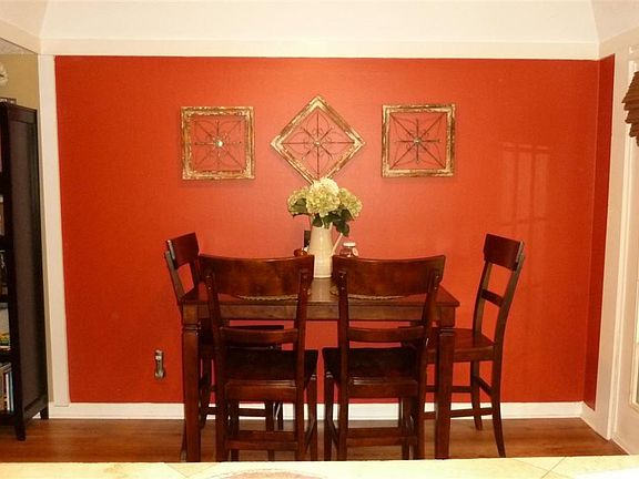 4th image of 5917 Park Ave #5917