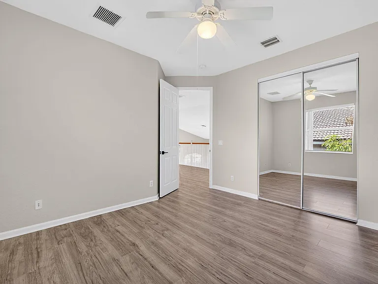 2237 SW Newport Isles Blvd — Photo 41