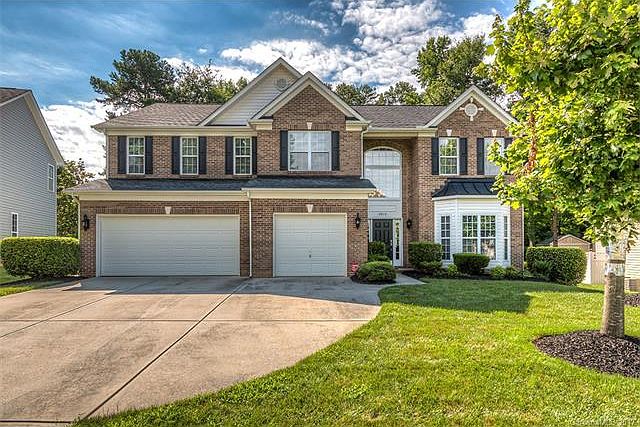 1st image of 2212 Dunnwood Hills Dr