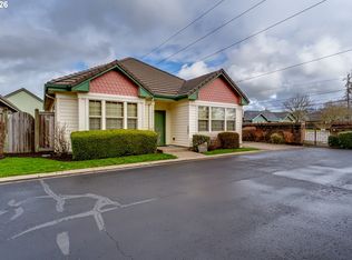 2099 Lake Shore Dr, Eugene, OR