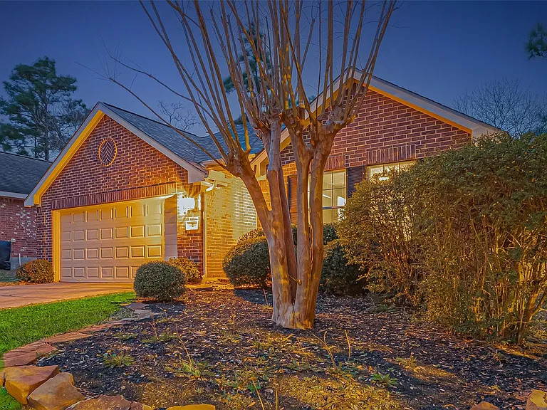 2 Garden Lodge Pl — Photo 6