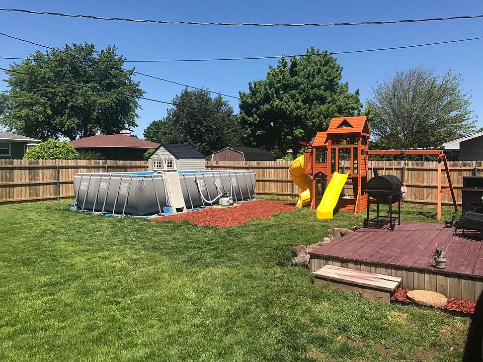 2nd image of 1213 Wild Rose Ln