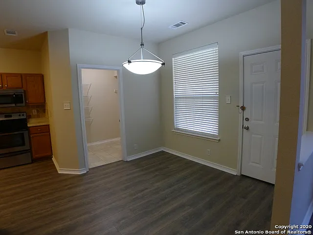 2935 Encino Riv — Photo 14