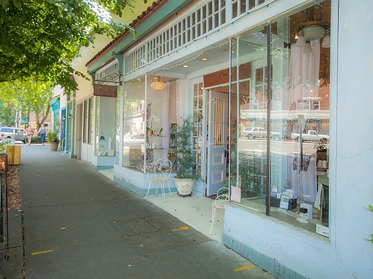 Fremont View: Modern Classic Collection — Photo 37