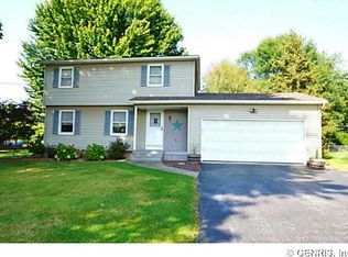 251 Golden Rd, Rochester, NY 14624