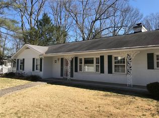 1220 Colonial Way, Charleston, WV 25314