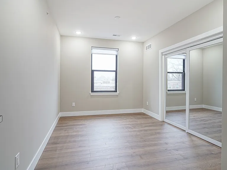 4432 Wingate St #302 — Photo 6