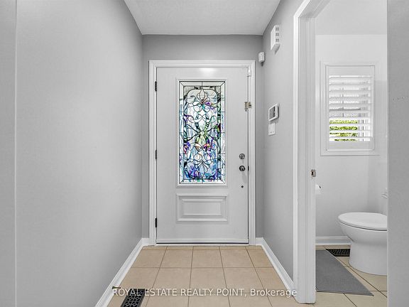 3rd image of 141 Raponi Cir