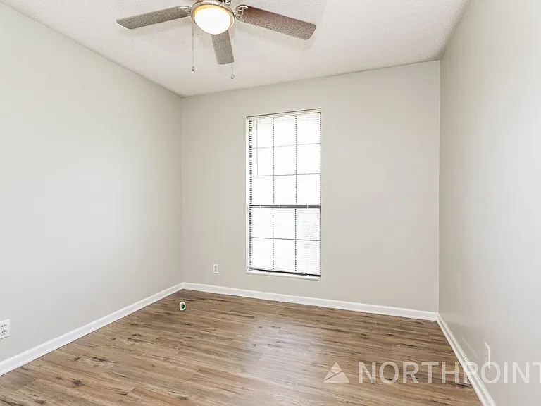 6010 Hillman Dr — Photo 13