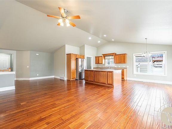 4th image of 1603 Kenmar Dr