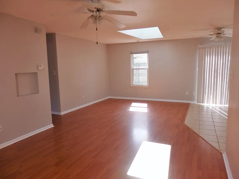 2037 Big Boulder Dr — Photo 9