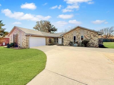 809 Rosehaven Dr, Altus, OK, 73521