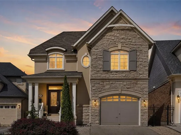 2269 Whitworth Dr, Oakville, ON L6M 0B5